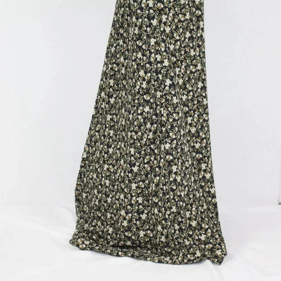 SKIES ARE BLUE - Picture 6 of 10